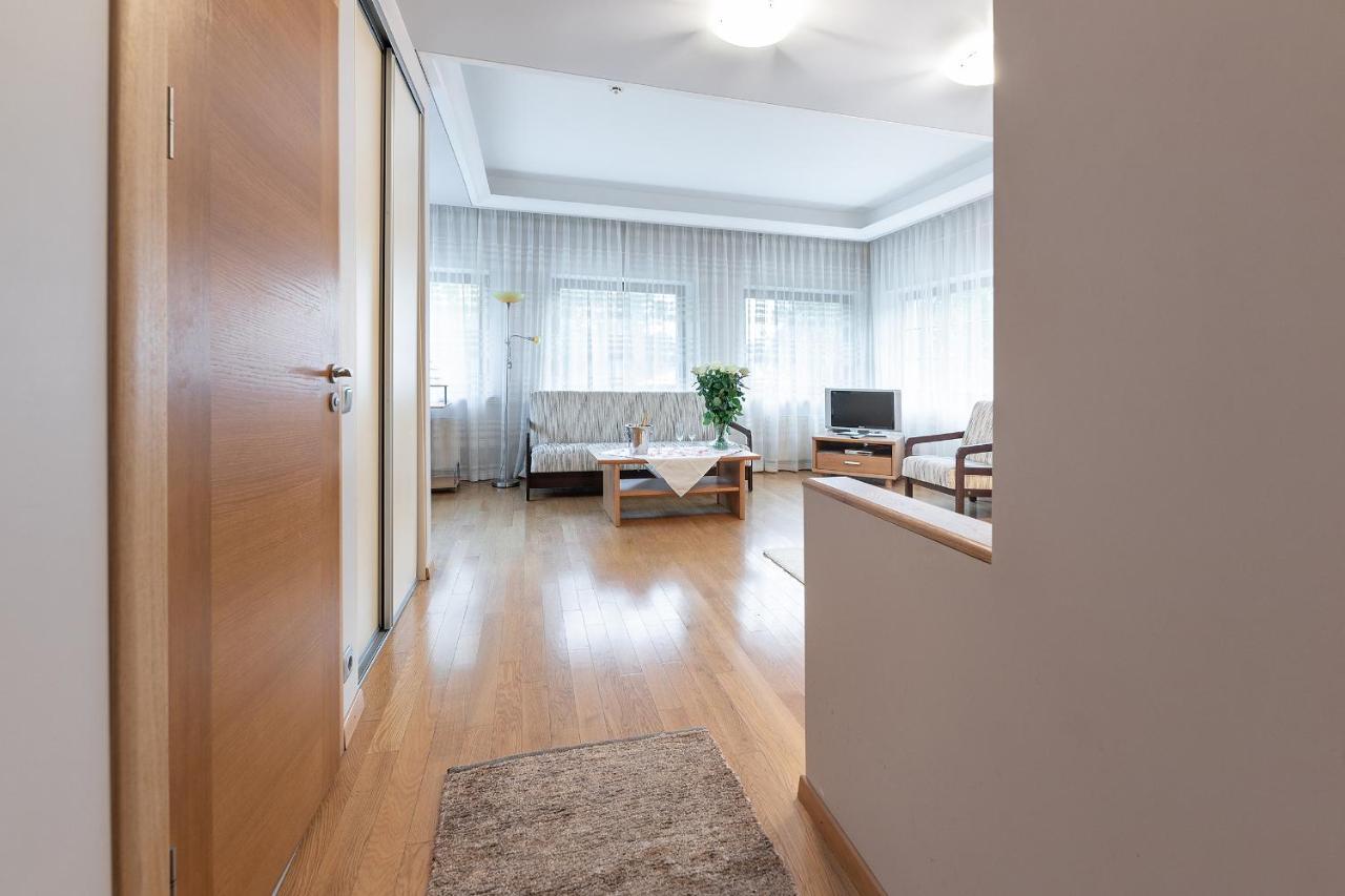 Room In Bb - Valensija - Suite For Two In Nice Hotel Jurmala Luaran gambar